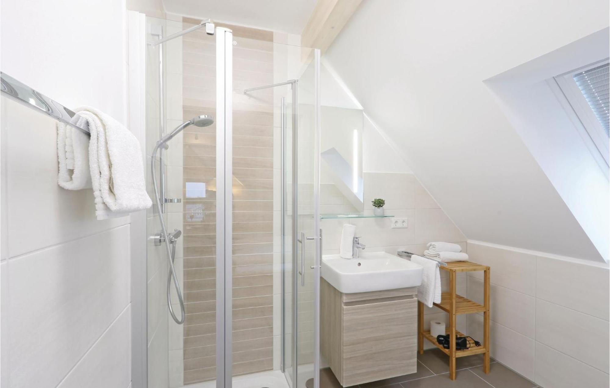 Amazing Apartment In Dagebuell With Kitchenette Buitenkant foto