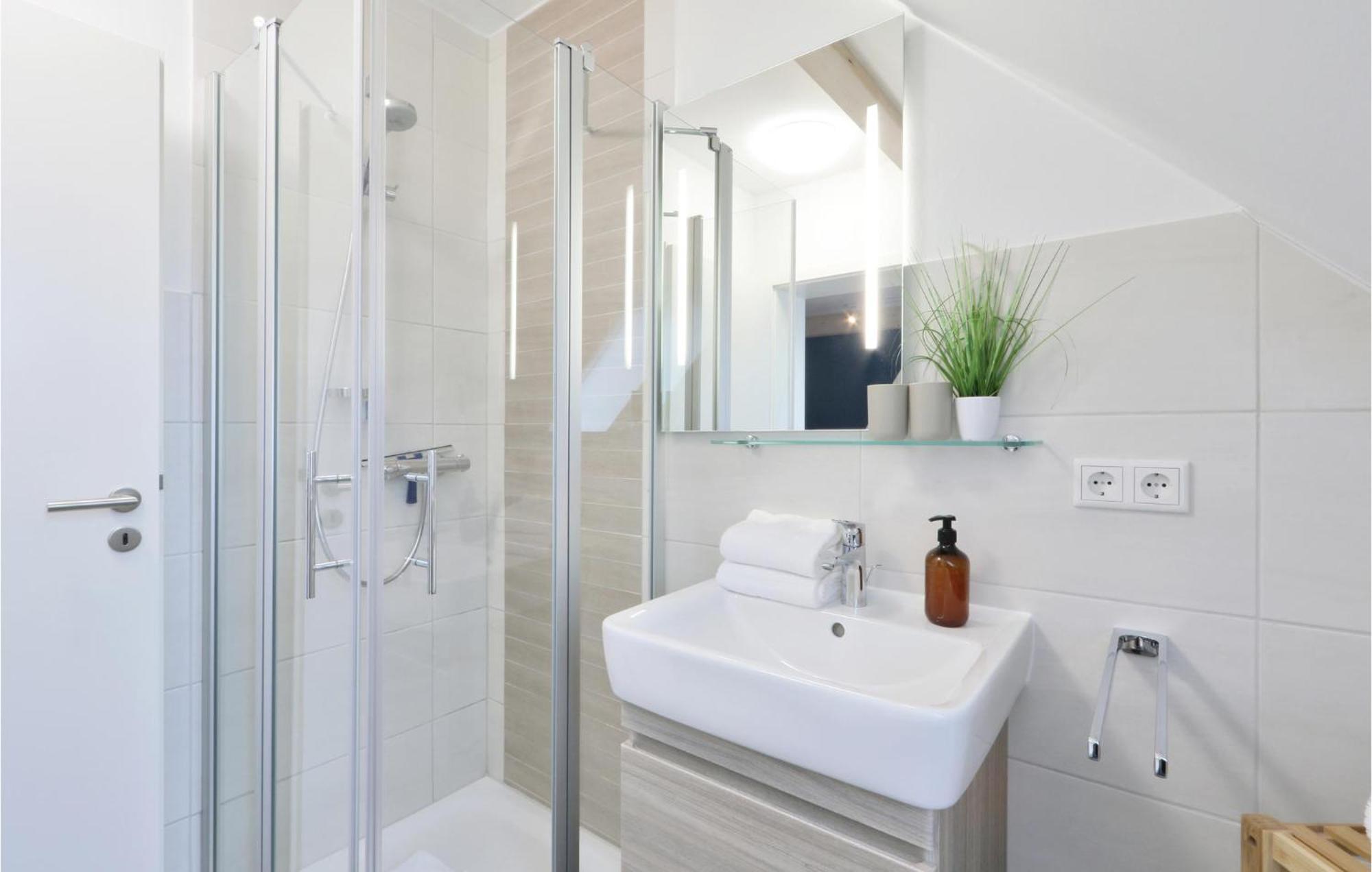 Amazing Apartment In Dagebuell With Kitchenette Buitenkant foto