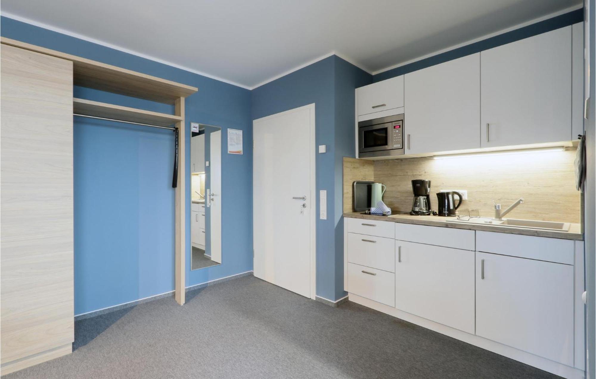 Amazing Apartment In Dagebuell With Kitchenette Buitenkant foto