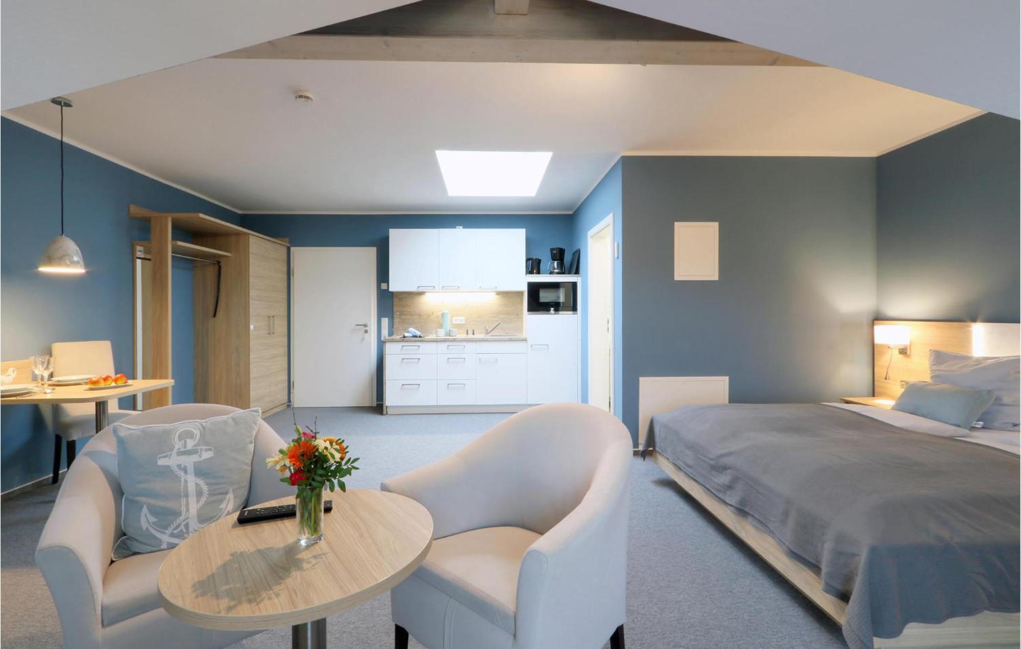 Amazing Apartment In Dagebuell With Kitchenette Buitenkant foto