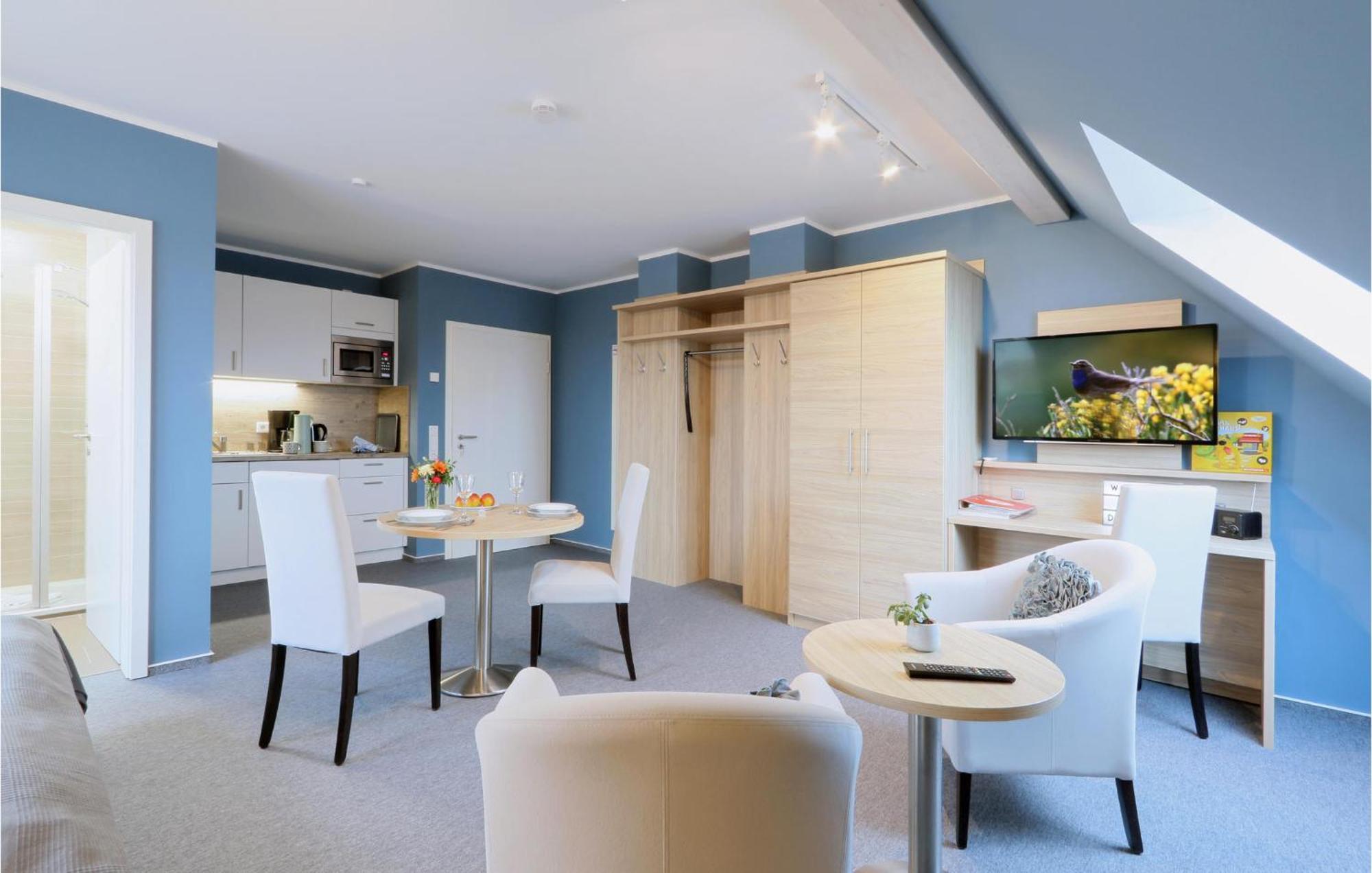 Amazing Apartment In Dagebuell With Kitchenette Buitenkant foto